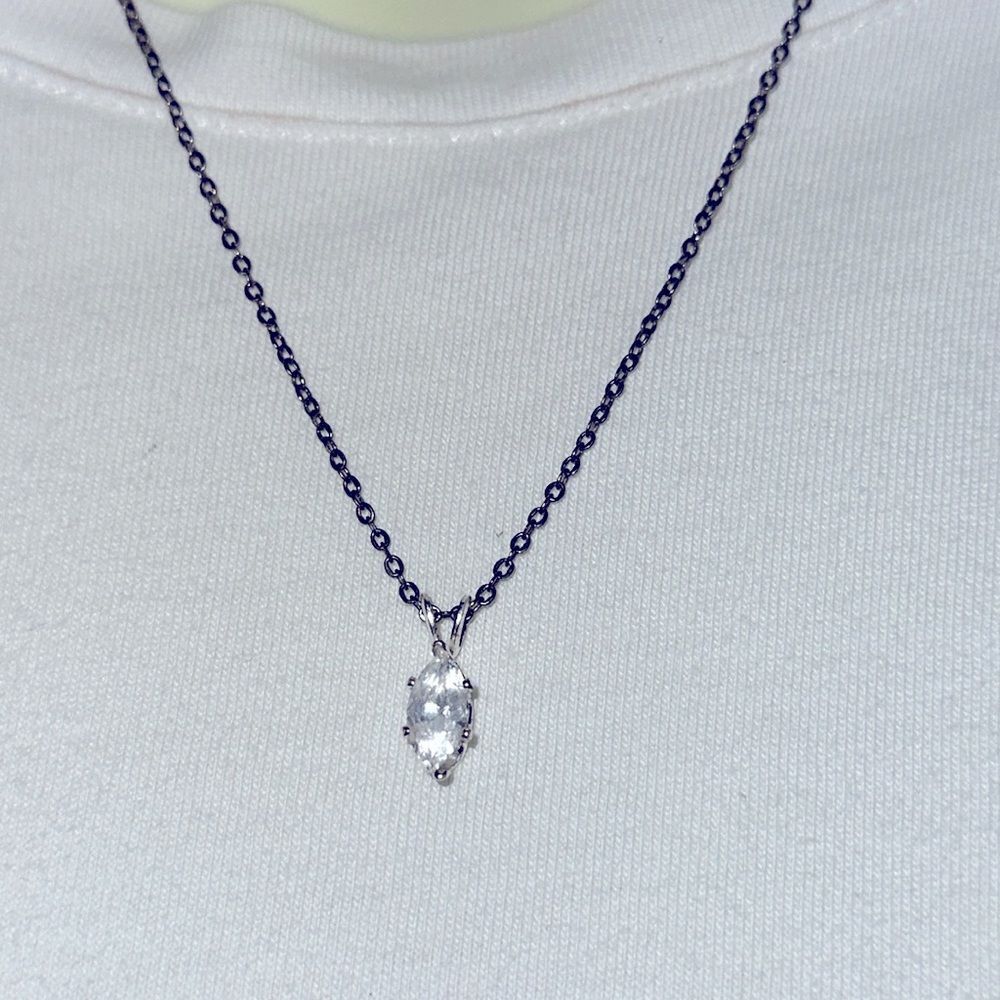 Vintage marquis shaped cubic zirconia pendant necklace